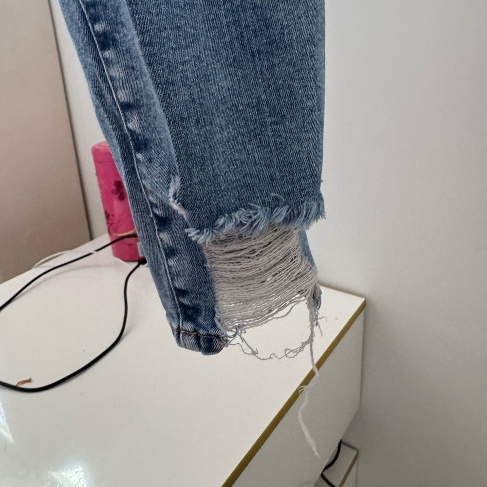 Good American Light Blue Ankle Jeans - Picture 12 of 15